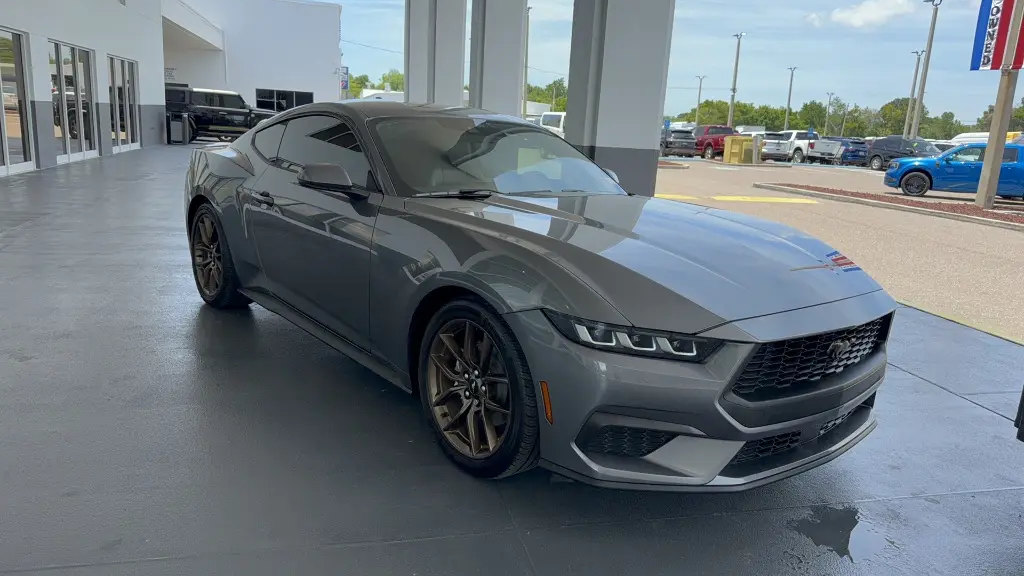 2024 Ford Mustang EcoBoost
