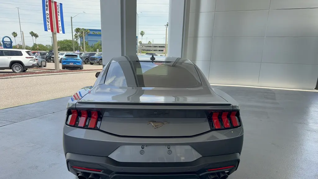 2024 Ford Mustang EcoBoost
