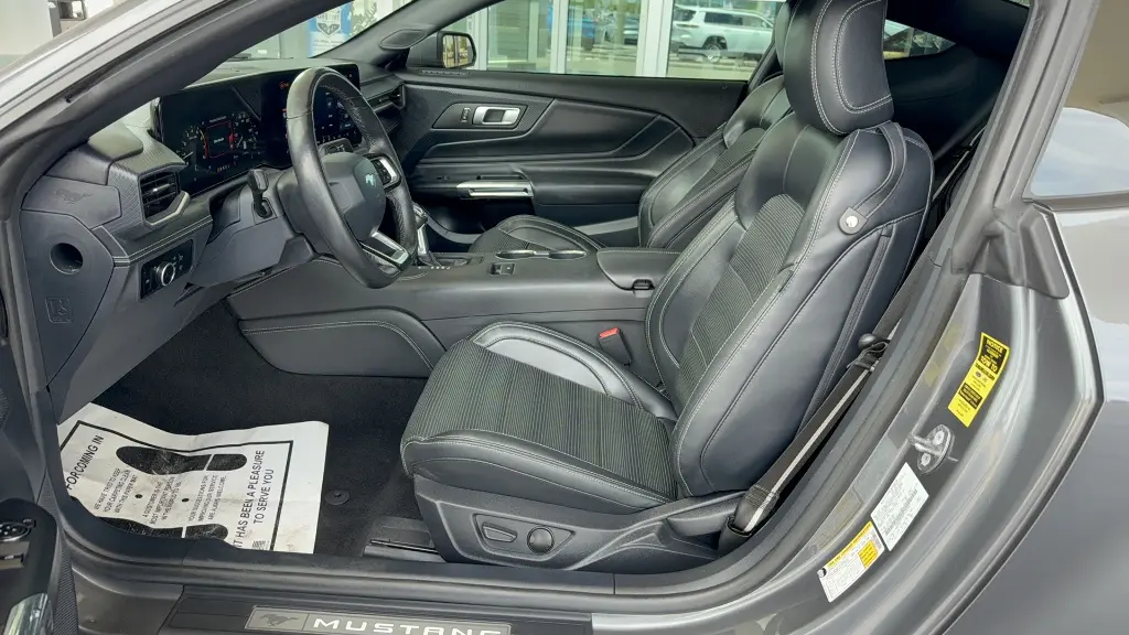 2024 Ford Mustang EcoBoost