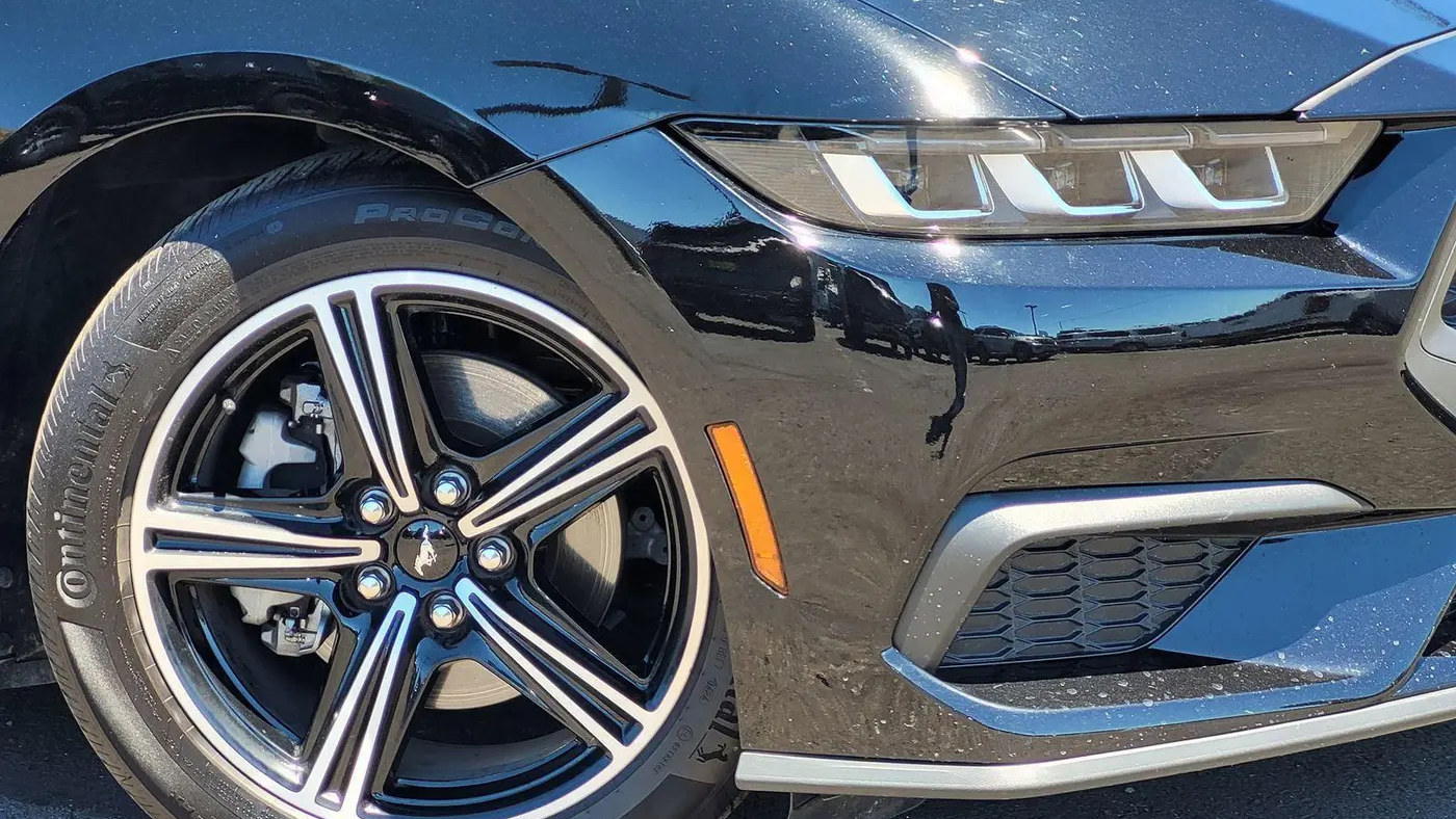 2024 Ford Mustang EcoBoost
