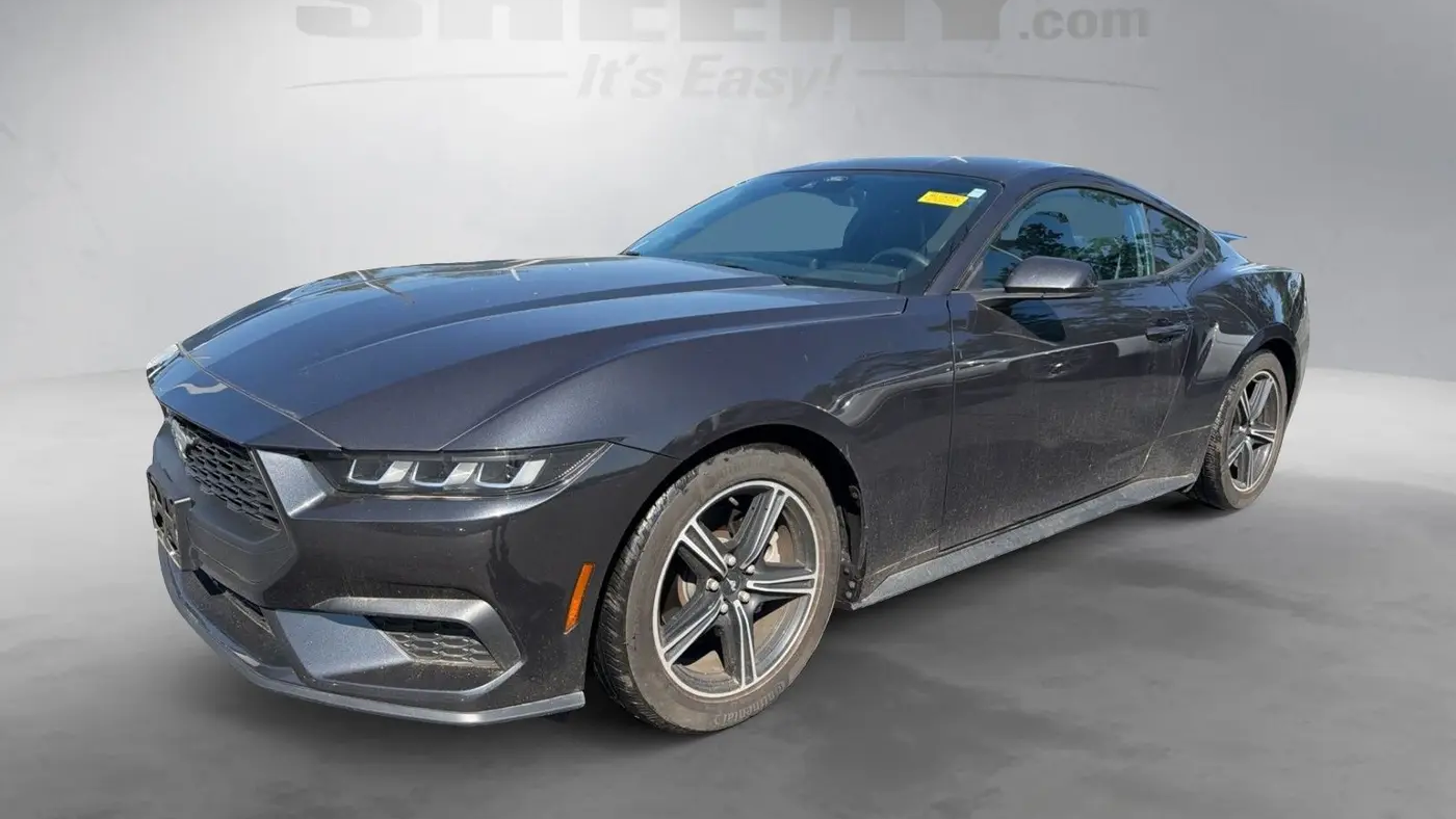 2024 Ford Mustang EcoBoost