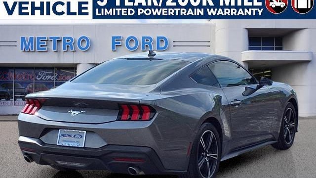 2024 Ford Mustang EcoBoost