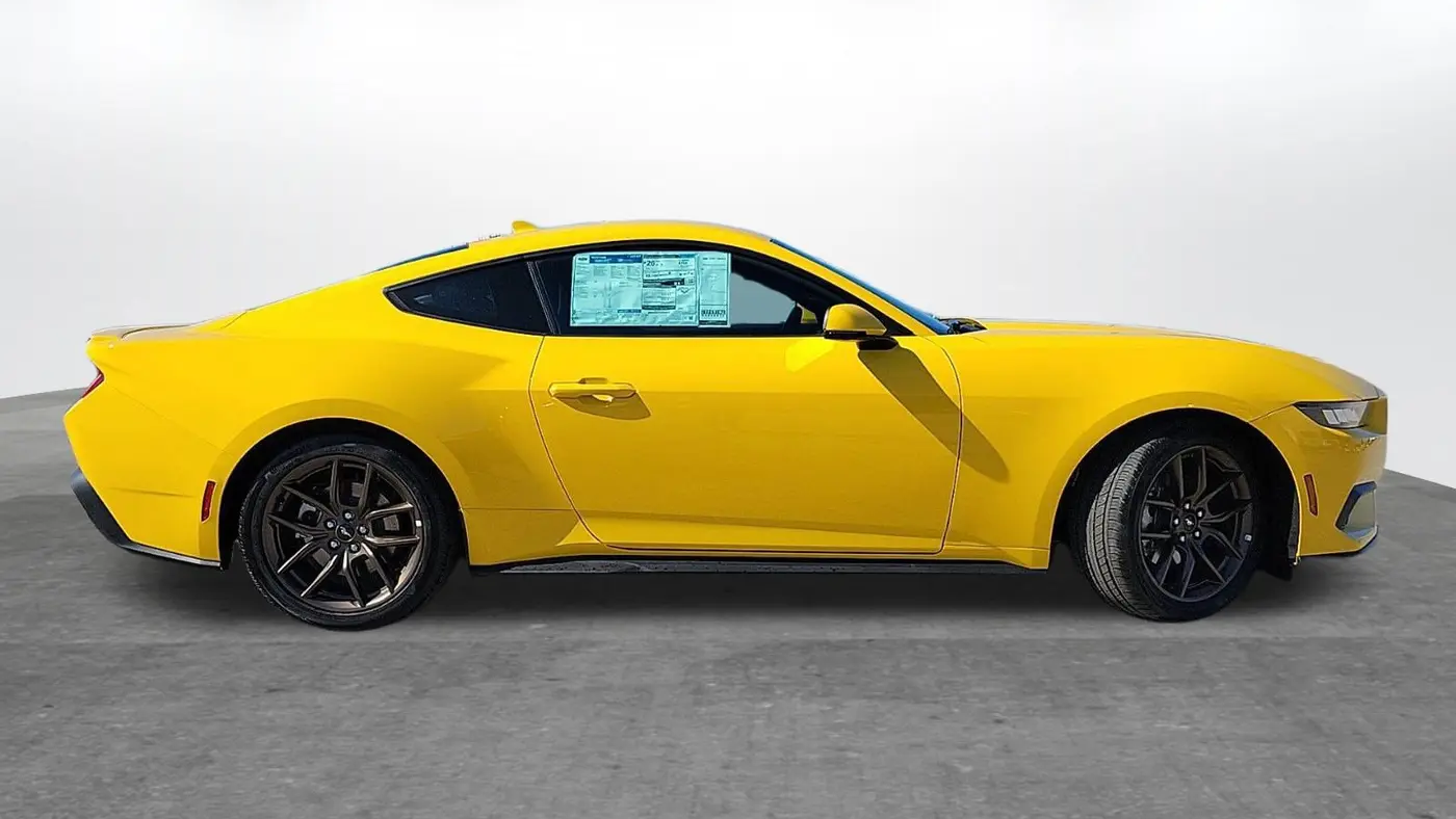 2024 Ford Mustang EcoBoost