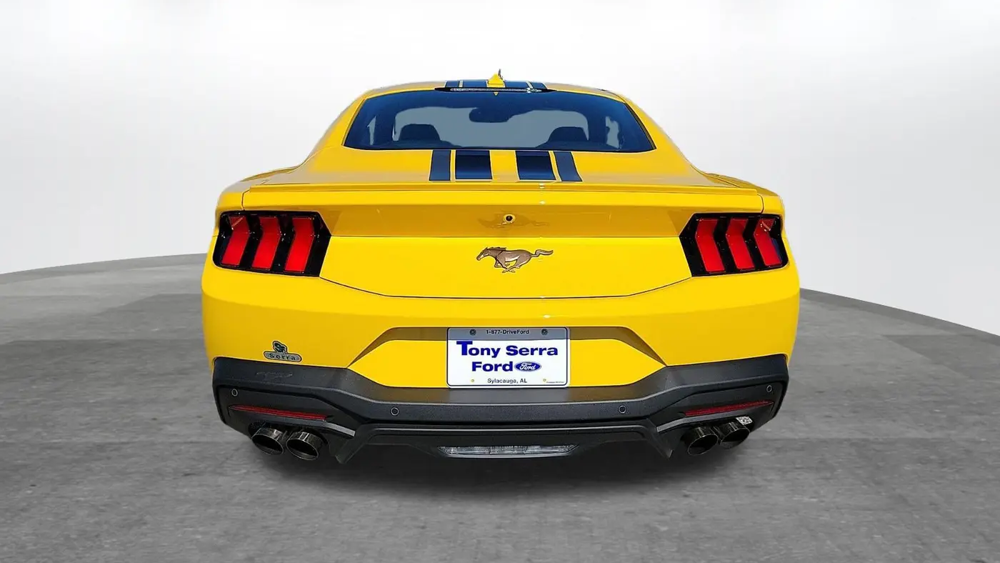 2024 Ford Mustang EcoBoost