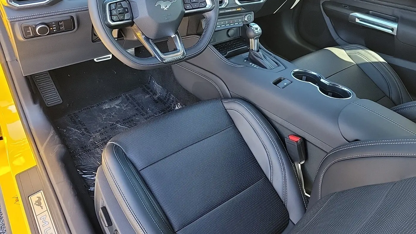 2024 Ford Mustang EcoBoost