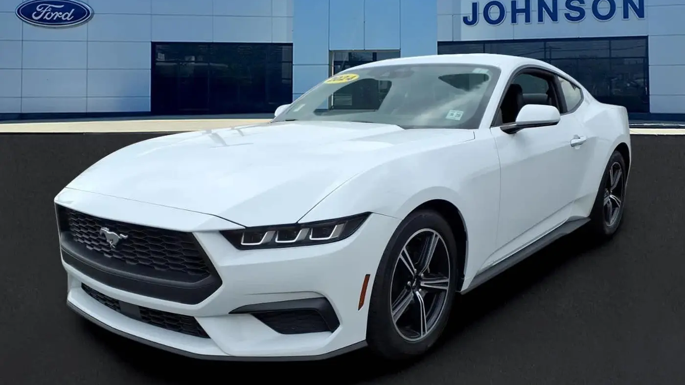 2024 Ford Mustang EcoBoost