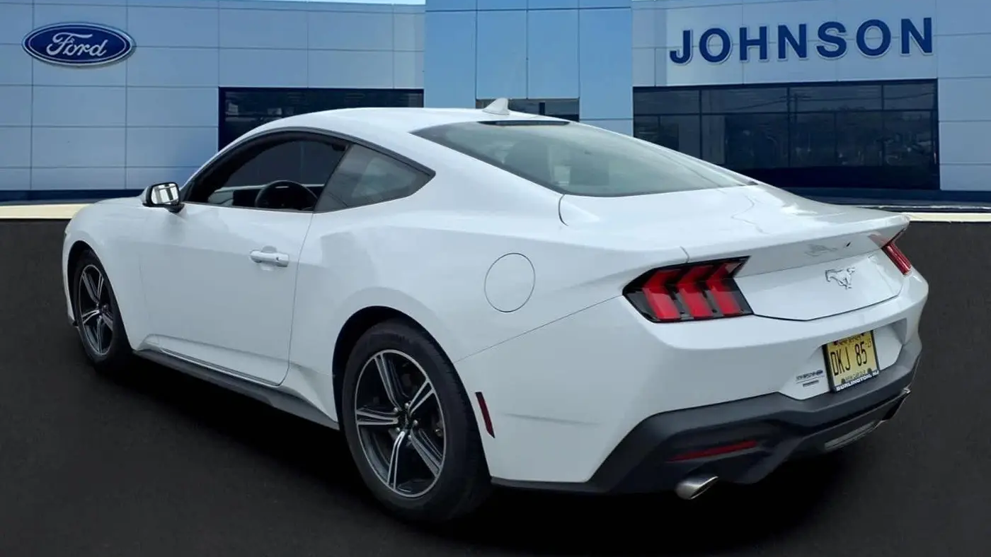 2024 Ford Mustang EcoBoost