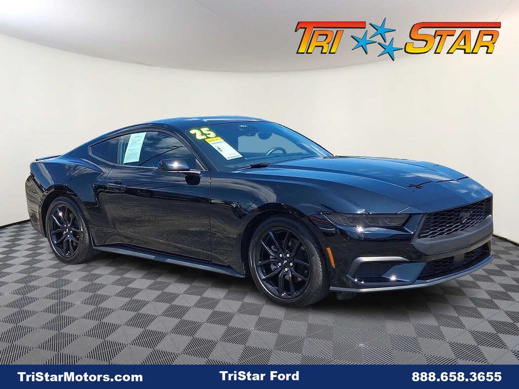 2025 Ford Mustang - $32,900