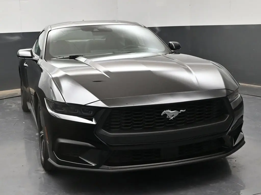2025 Ford Mustang