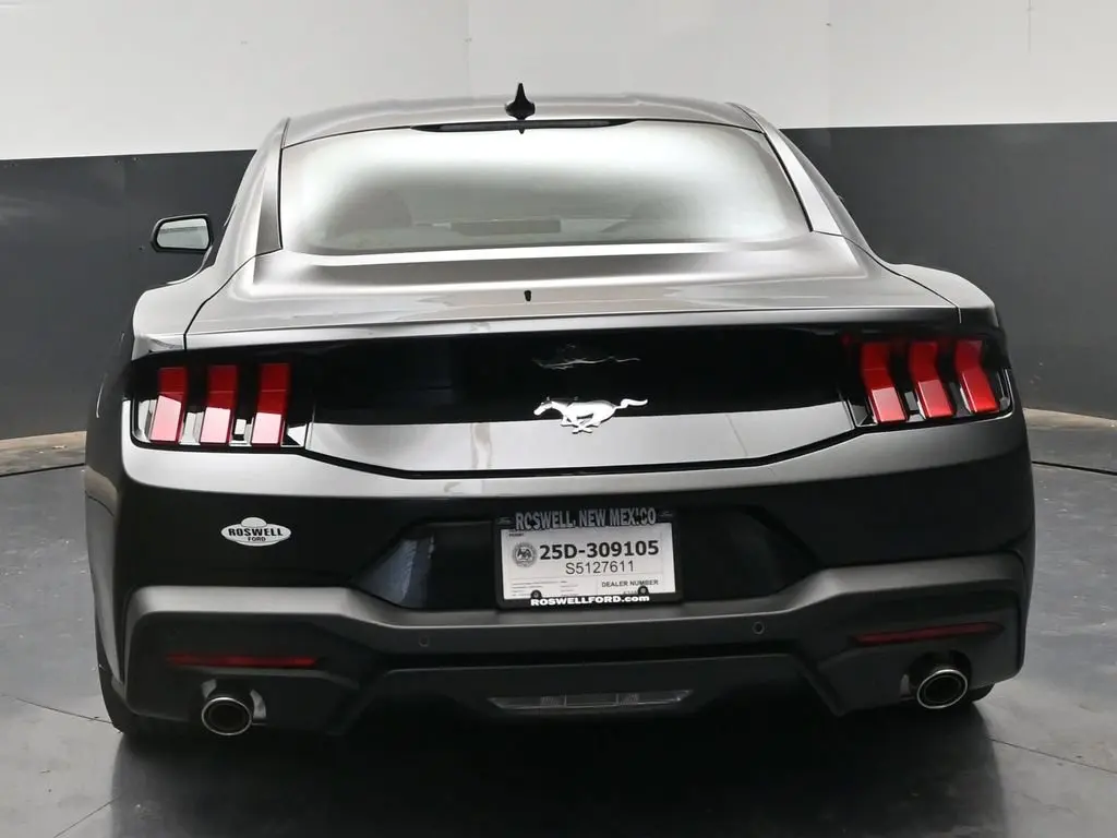 2025 Ford Mustang