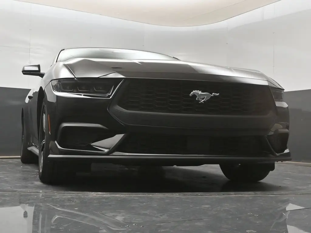2025 Ford Mustang
