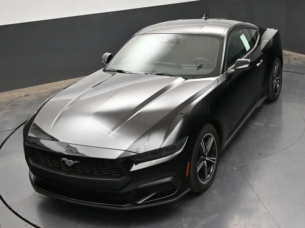2025 Ford Mustang