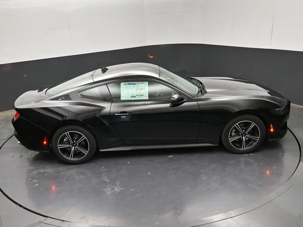 2025 Ford Mustang