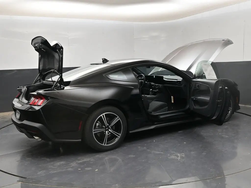 2025 Ford Mustang