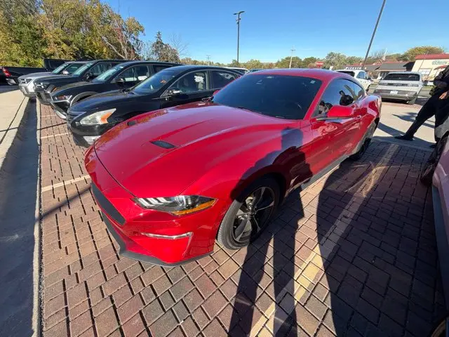 2022 Ford Mustang - $23,367
