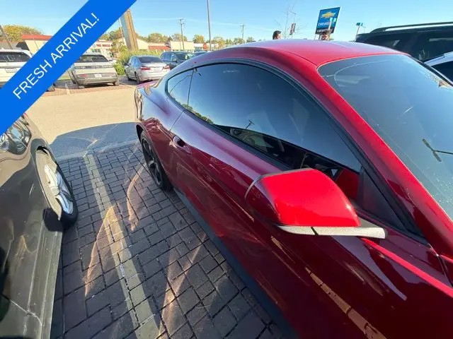 2022 Ford Mustang - $23,367