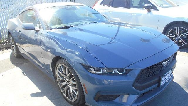 2024 Ford Mustang EcoBoost