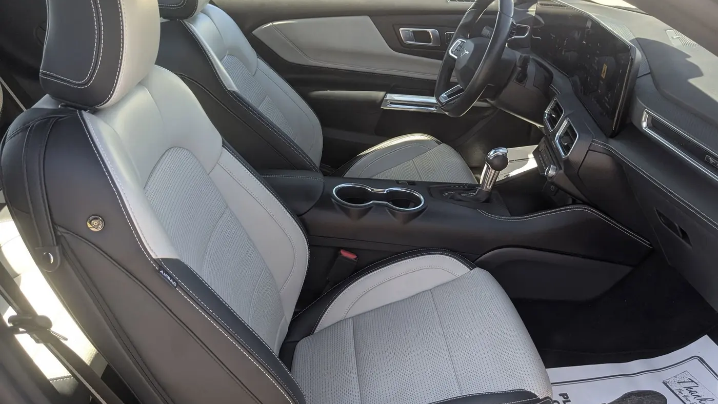 2025 Ford Mustang EcoBoost