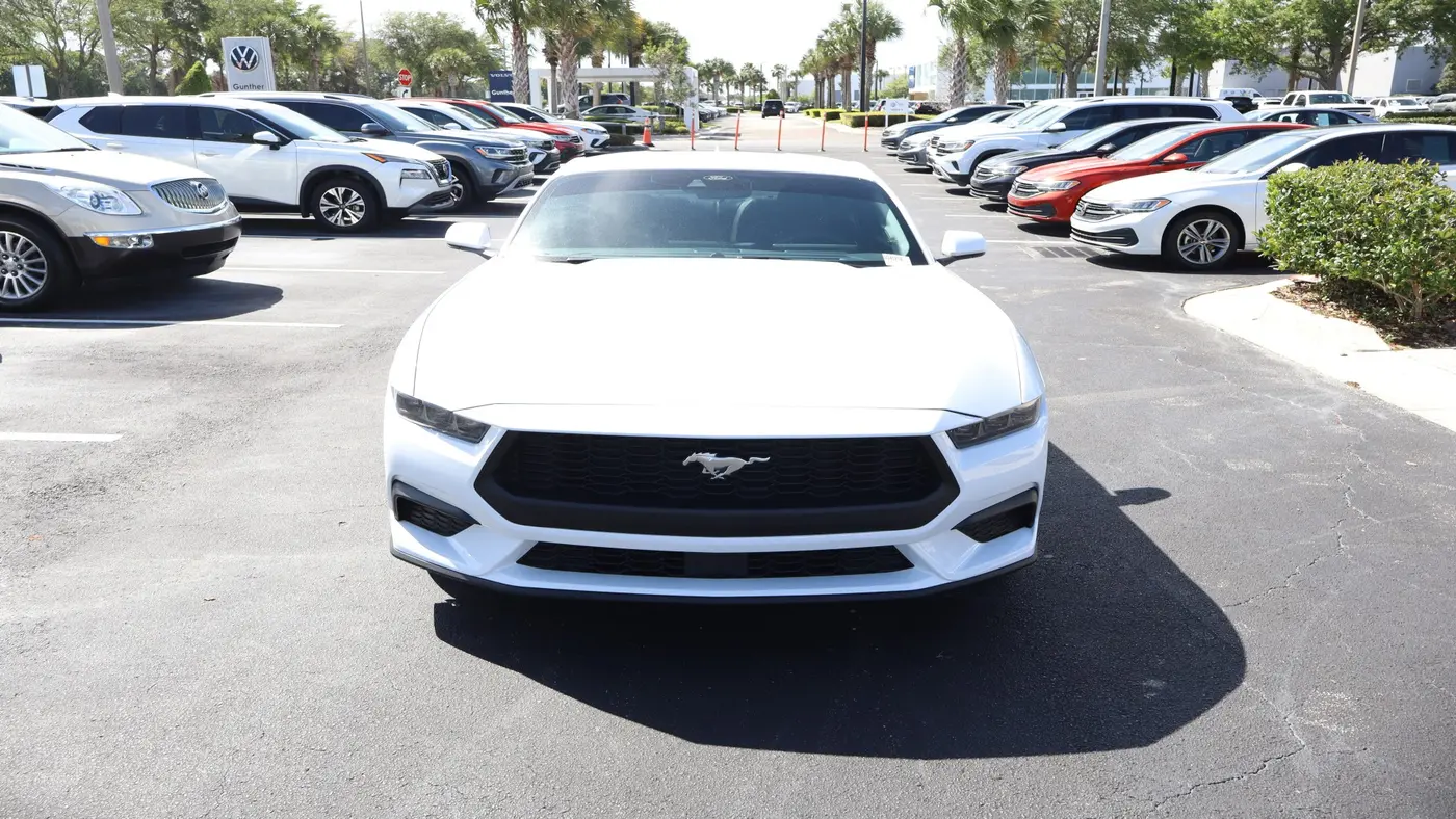 2025 Ford Mustang EcoBoost
