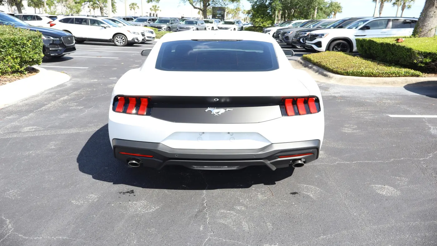 2025 Ford Mustang EcoBoost