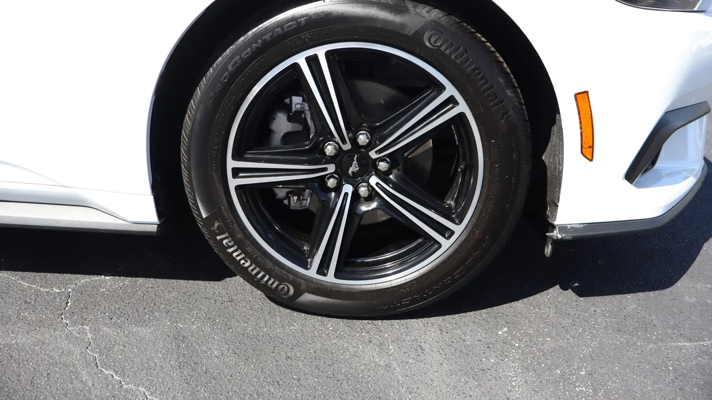 2025 Ford Mustang EcoBoost