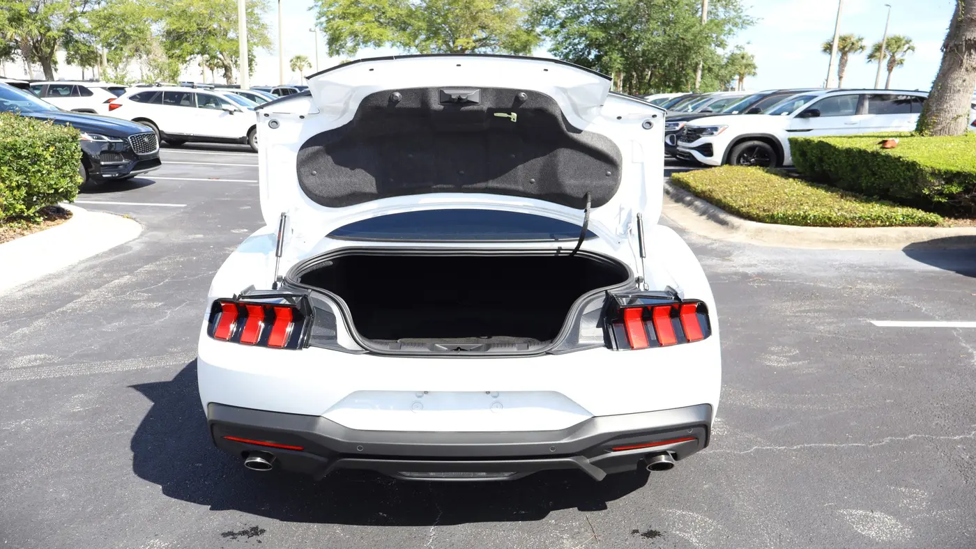 2025 Ford Mustang EcoBoost
