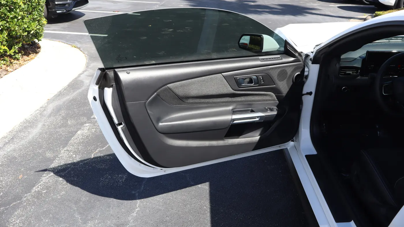 2025 Ford Mustang EcoBoost
