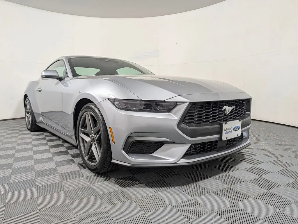 2026 Ford Mustang - $31,499