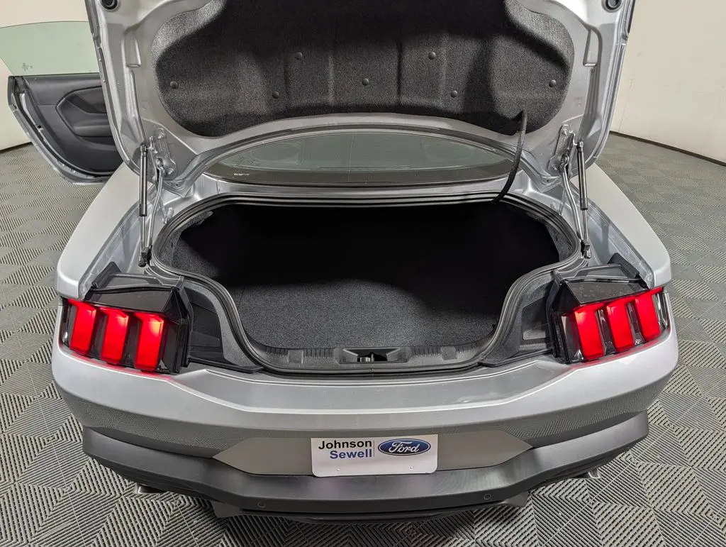 2026 Ford Mustang - $31,499