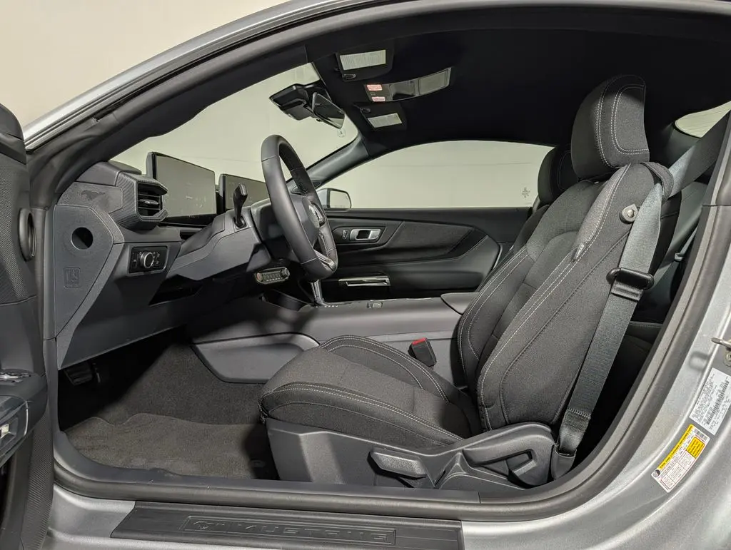 2026 Ford Mustang - $31,499