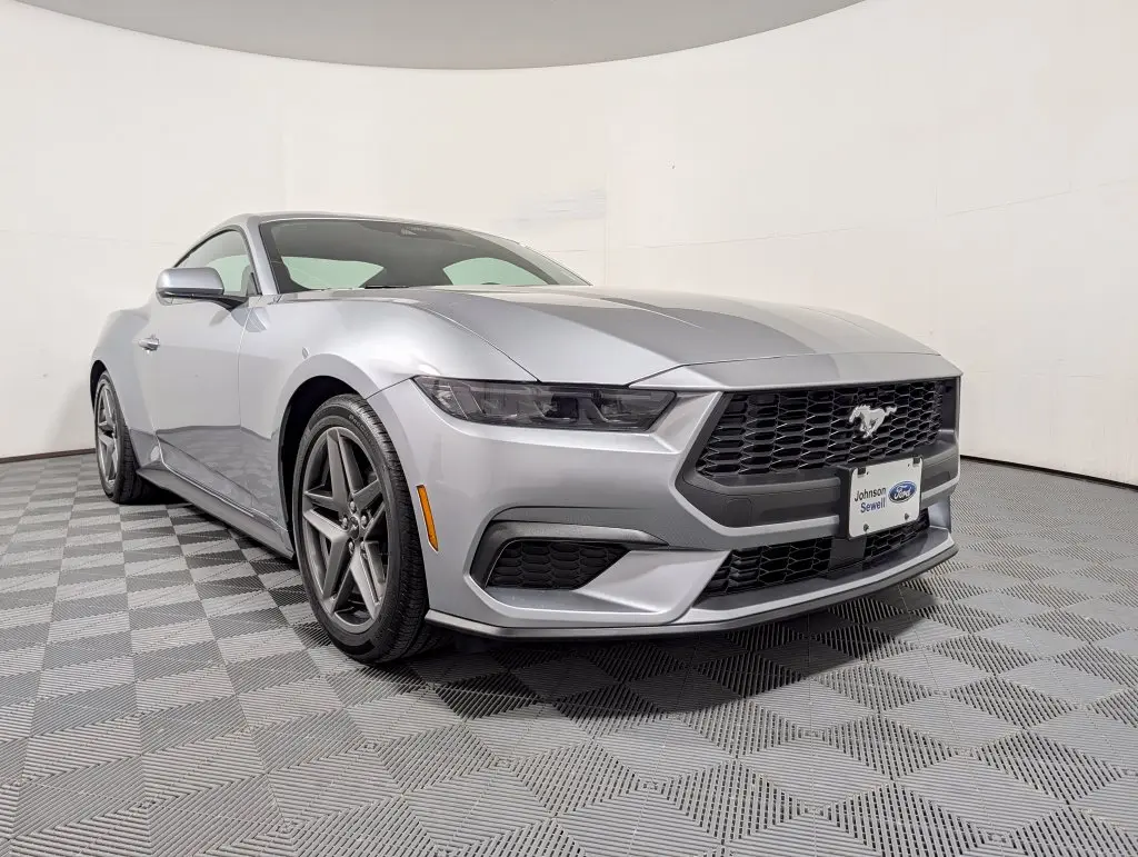 2026 Ford Mustang - $31,375