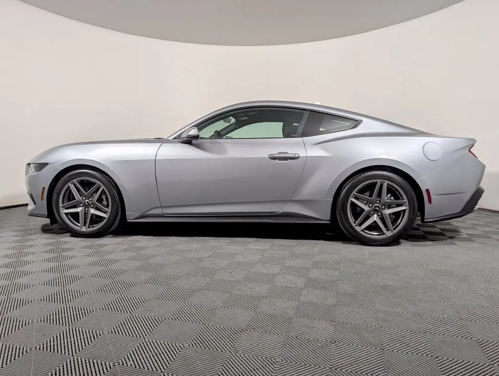 2026 Ford Mustang - $31,375