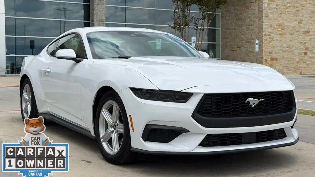 2026 Ford Mustang EcoBoost Premium