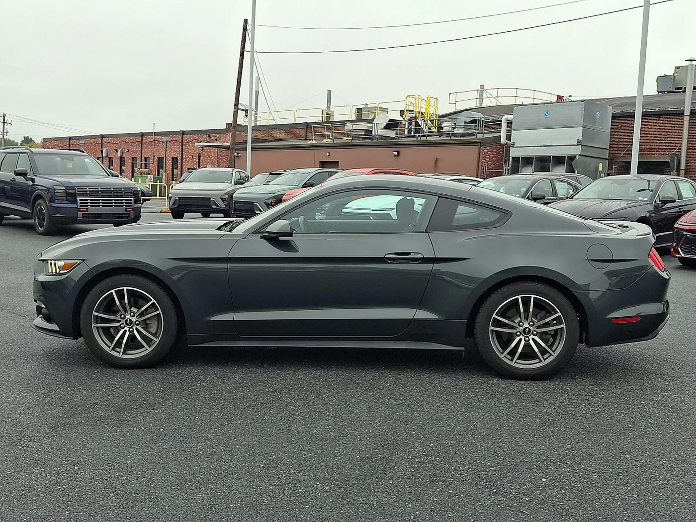 2016 Ford Mustang - $19,797