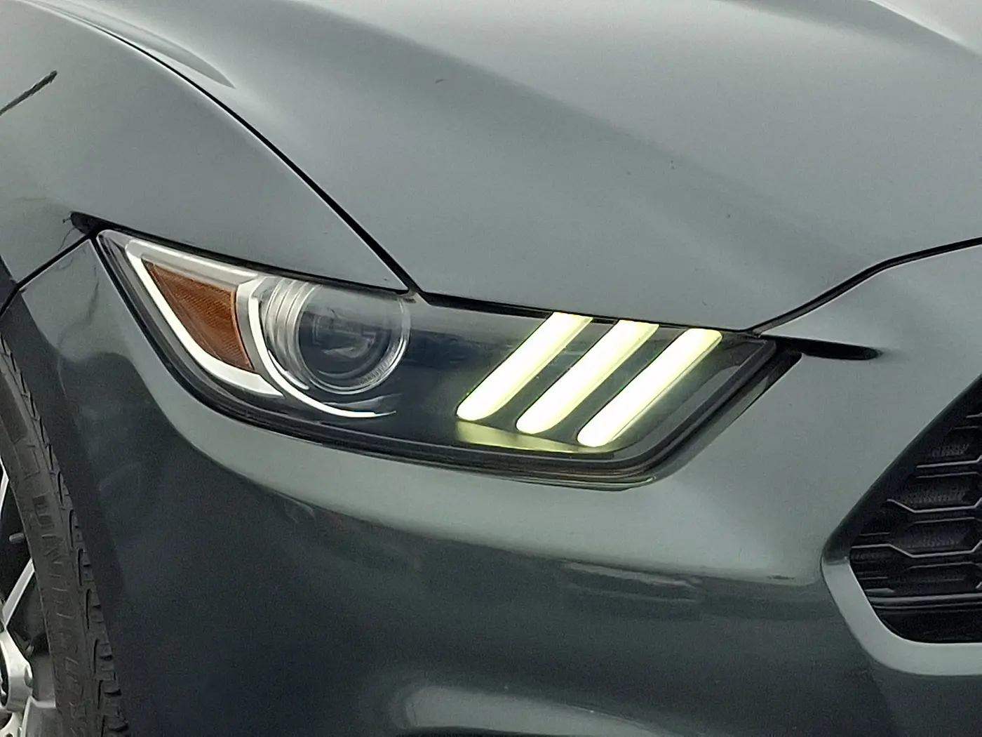 2016 Ford Mustang - $19,797