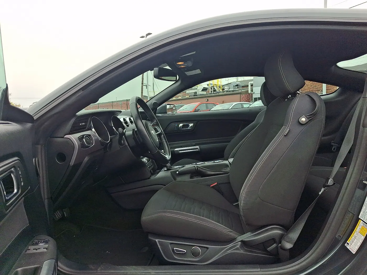 2016 Ford Mustang - $19,797