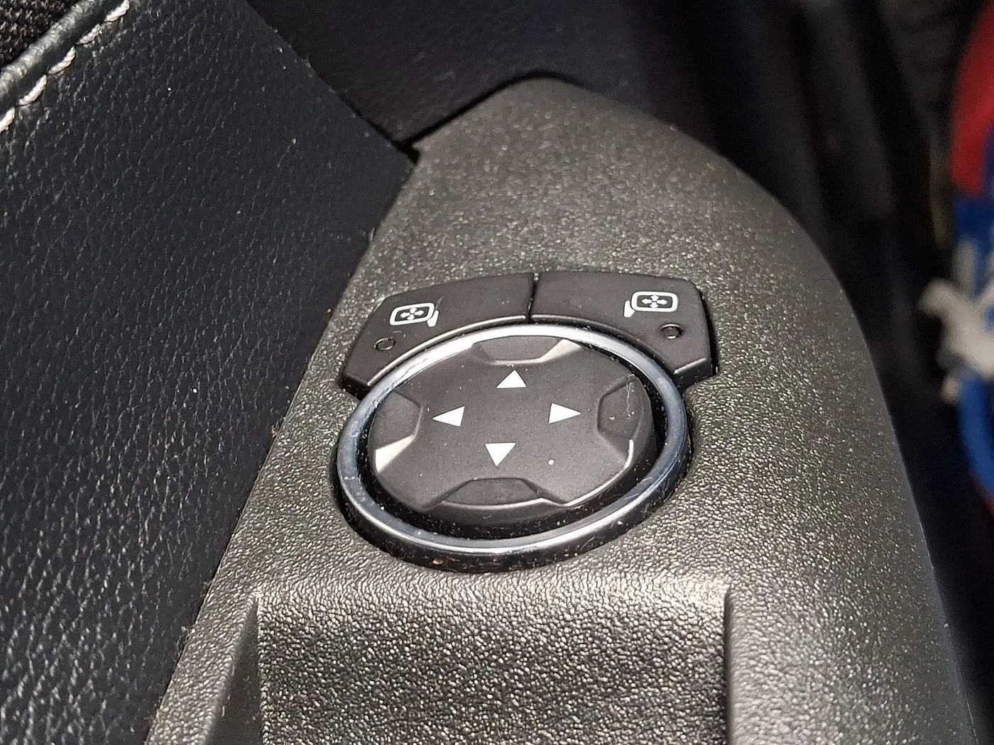 2016 Ford Mustang - $19,797
