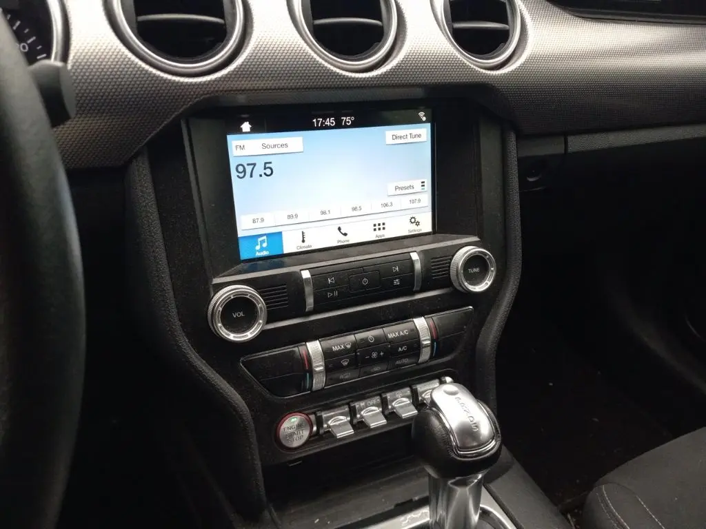 2019 Ford Mustang - $16,500