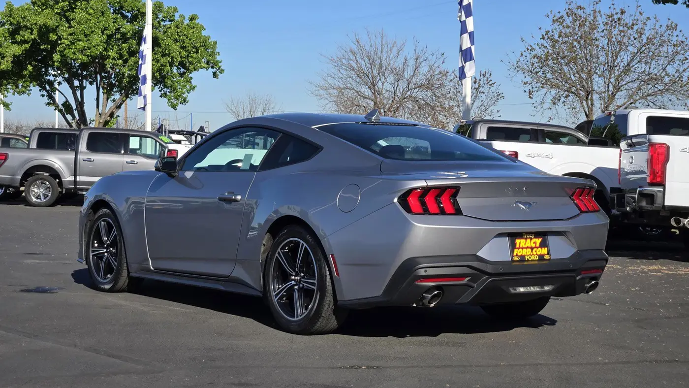 2024 Ford Mustang EcoBoost