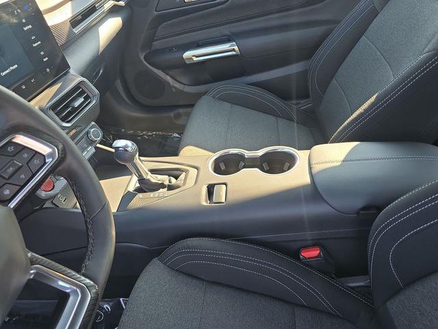 2024 Ford Mustang - $32,515