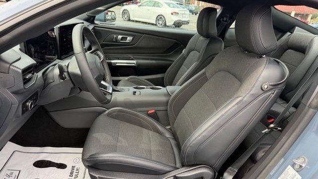 2025 Ford Mustang EcoBoost