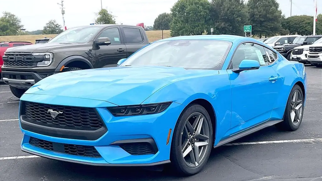 2025 Ford Mustang EcoBoost