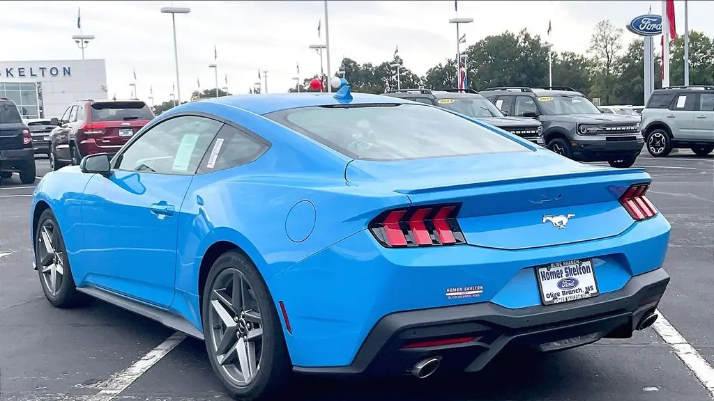 2025 Ford Mustang EcoBoost