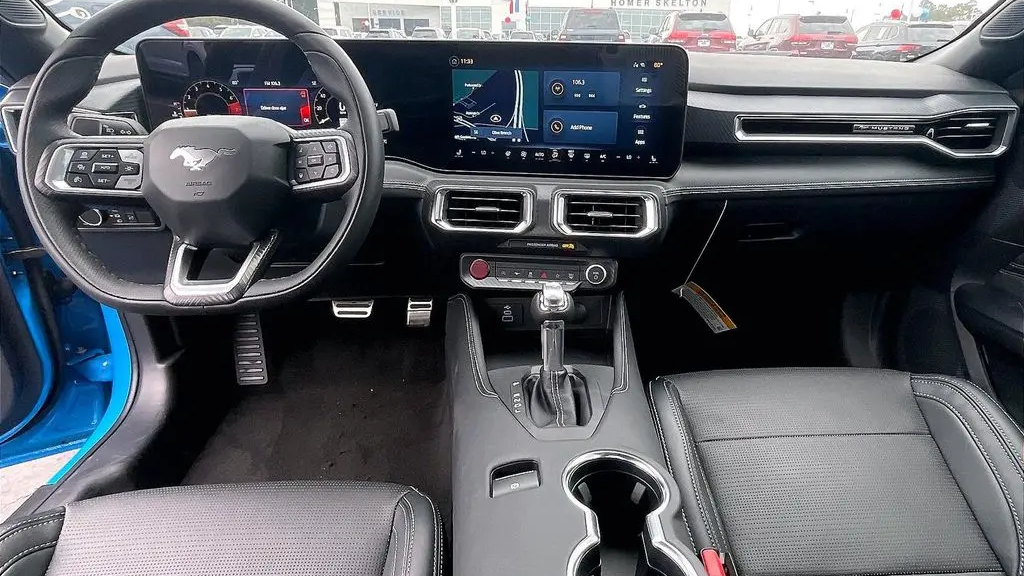 2025 Ford Mustang EcoBoost