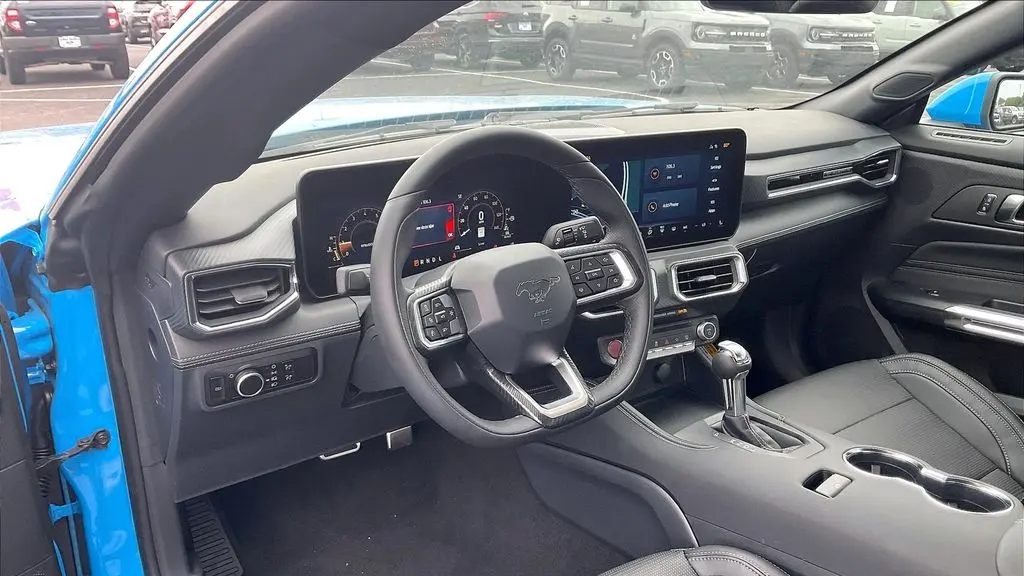 2025 Ford Mustang EcoBoost