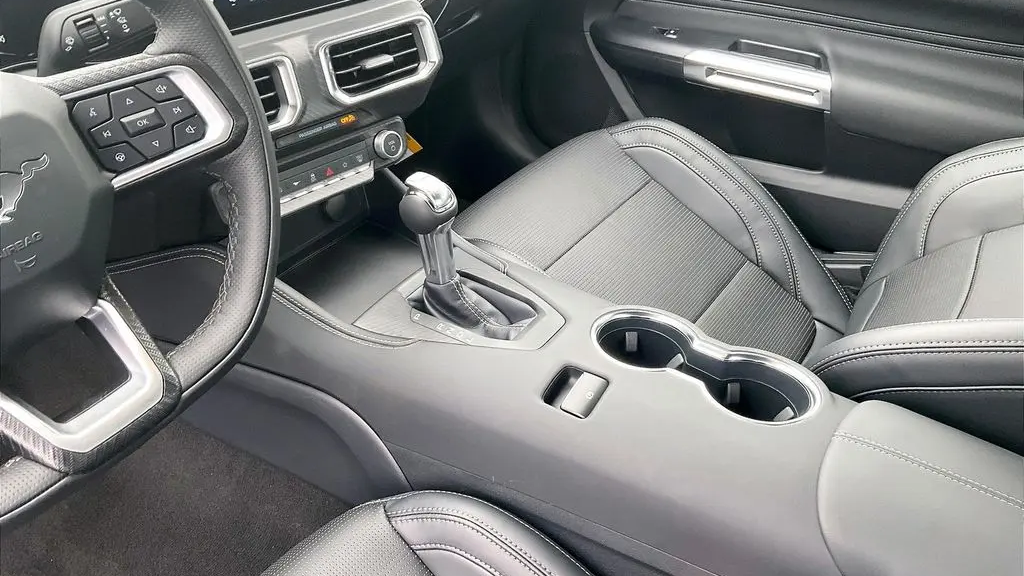 2025 Ford Mustang EcoBoost