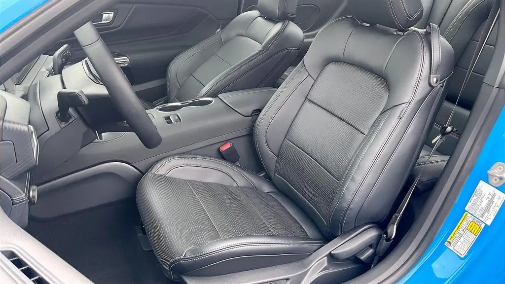 2025 Ford Mustang EcoBoost