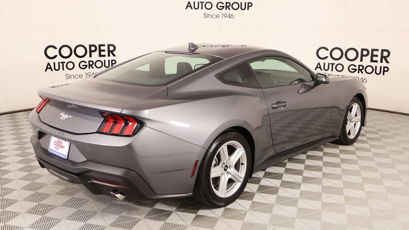 2026 Ford Mustang EcoBoost Premium