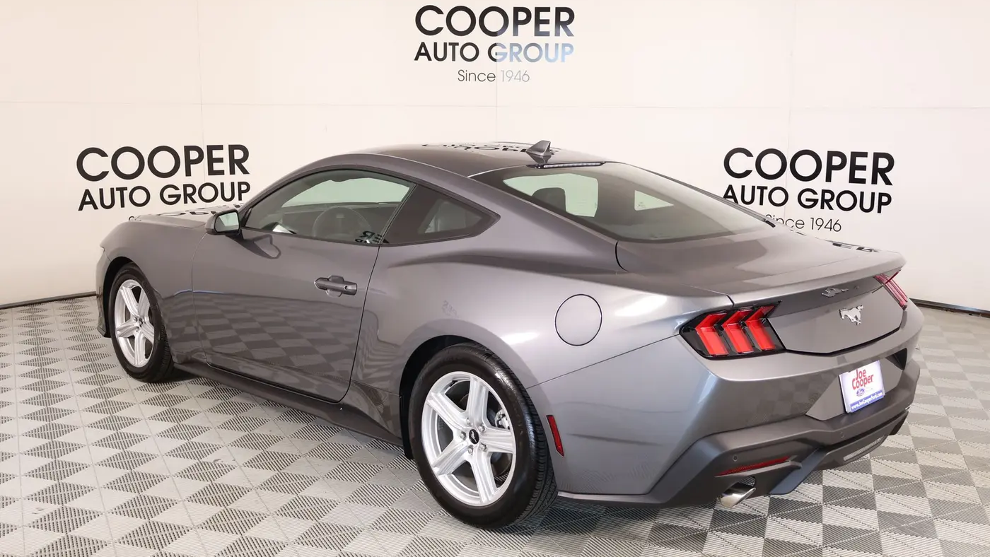 2026 Ford Mustang EcoBoost Premium