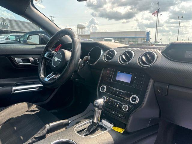 2019 Ford Mustang - $15,946
